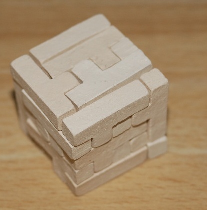 puzzle_files/puzzle-cube.jpg