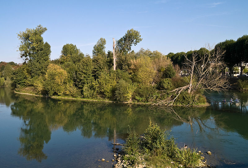 800px-Chelles_ile_Refuge.jpg